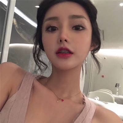 四乃森苍紫（身份：御庭番众前任首领、“天才忍者”） - 游戏直播实时在线观看 - 线上视频
